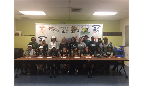 Lions sign 9 on National Signing Day!